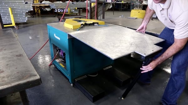 Iowa-Precision-Cornermatic-Plus-HVAC-Ductwork-Corner-Inserter-Machine-v12-min